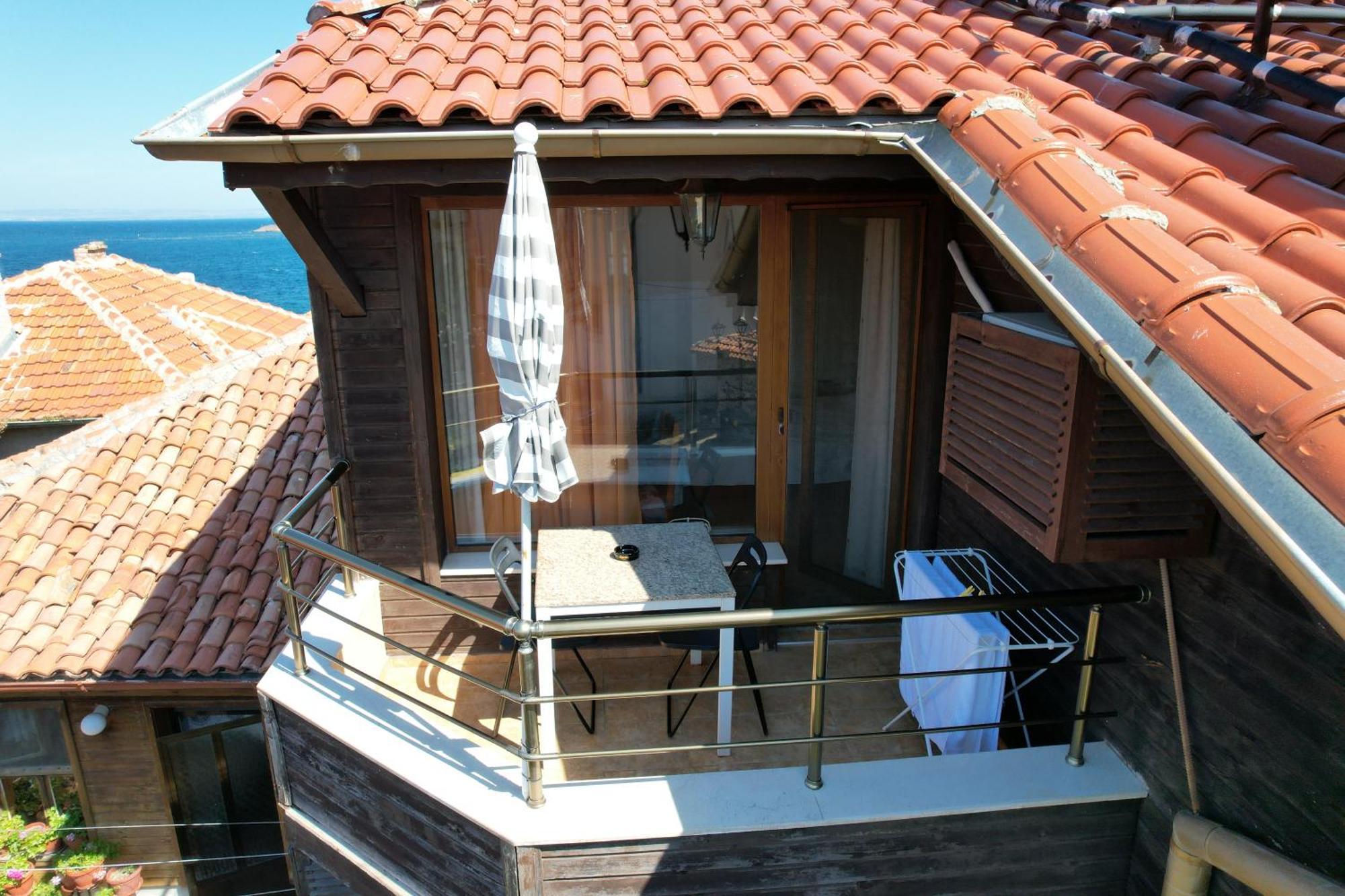 Family Hotel Emilia Sozopol Exterior photo
